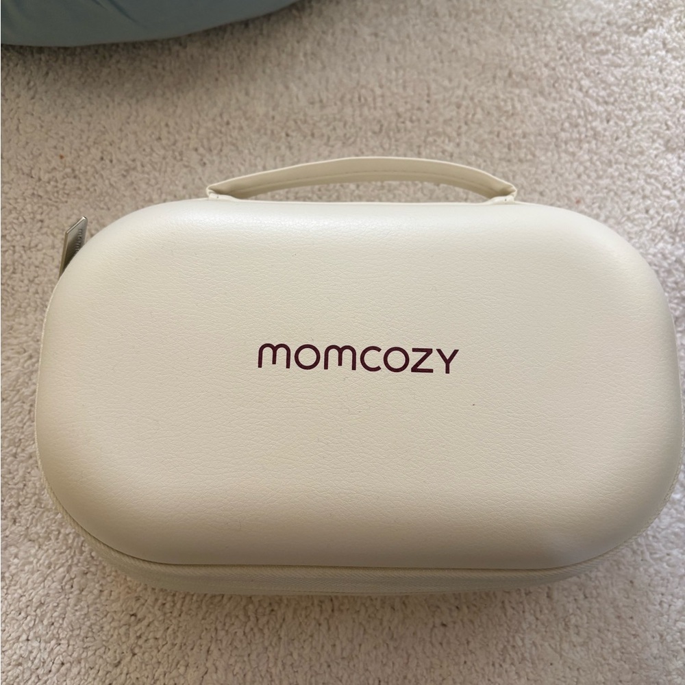 Momcozy Cream Carrying Case